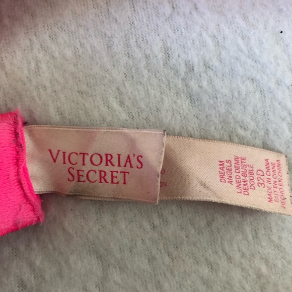 Victoria’s Secret Pink Lace and Sequin Bra - Picture 8 of 8